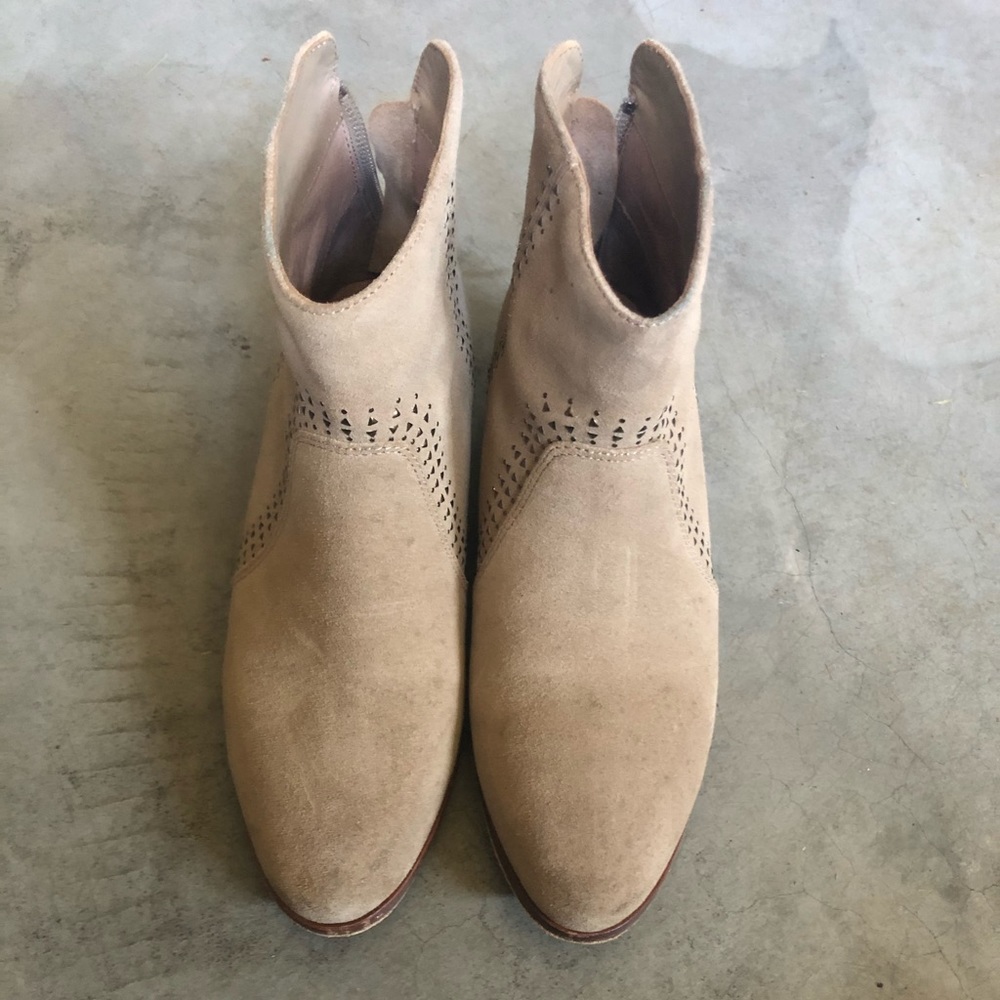 Joie booties